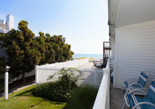 Blue Water Resort - image 3