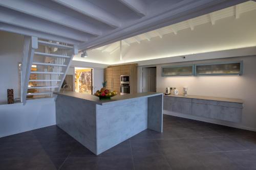 Kitchen, Sunset Bay - villa de luxe avec magnifique vue Ilets Pigeon in Bouillante