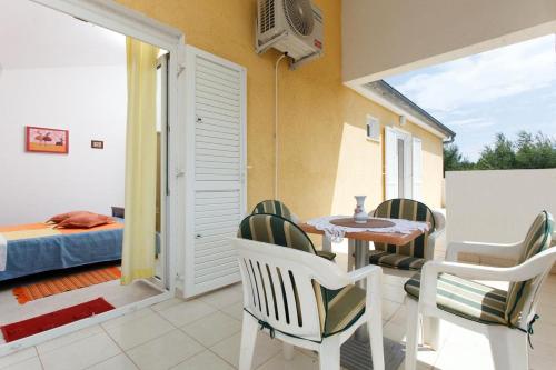 Seaside holiday house Cove Osibova Brac - 14297 - image 4