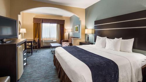 Best Western Plus Northwest Inn and Suites Houston