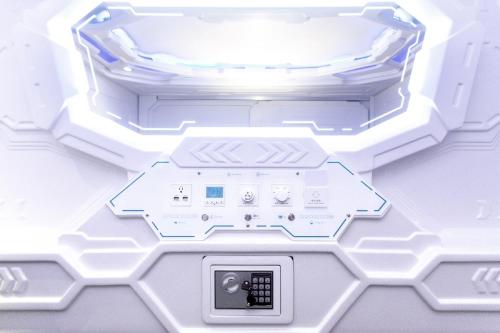 Avagard Capsule Hotel - Suvarnabhumi Airport thumbnail 4