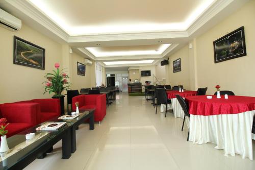Airy Mandonga Laute Tiga 48 Kendari