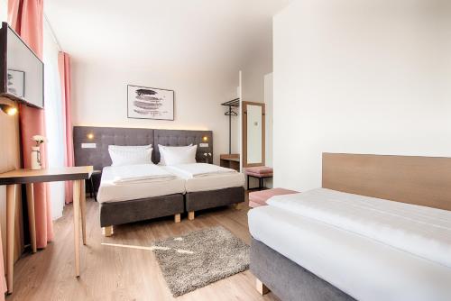 Home Hotel - image 8