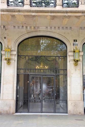 Passeig De Gràcia Luxury - image 4