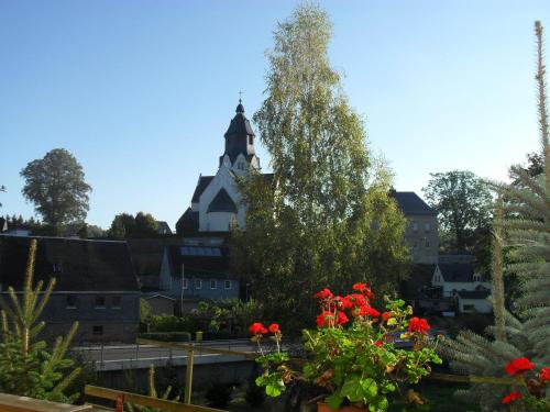 Privatvermietung Grundel 2.3km von Thermalbad Wiesenbad entfernt