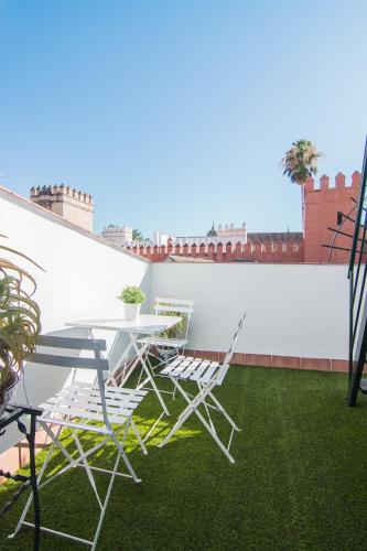 Apartment with two bedrooms and terrace image 10