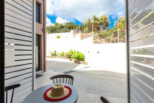T Hotel Premium Suites - image 8
