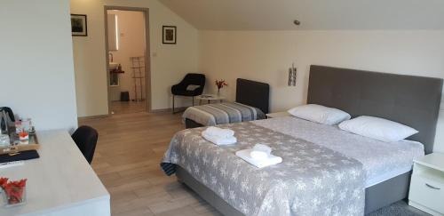  KE-TO Zagreb Airport Rooms, Unterkunft in Velika Gorica