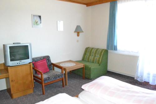 1 double bed