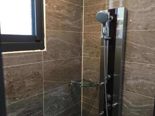 PULI GuanPu Fallsview Stay House