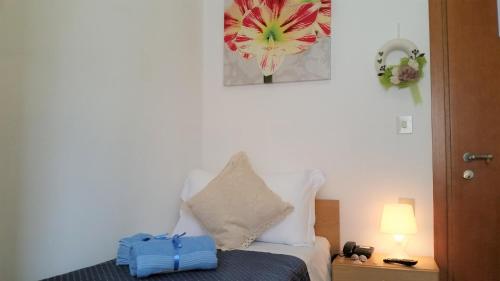 Single Room image 3
