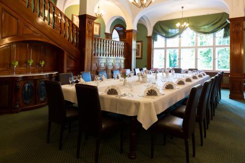 Étterem, Schlosshotel Villa Westerberge in Aschersleben