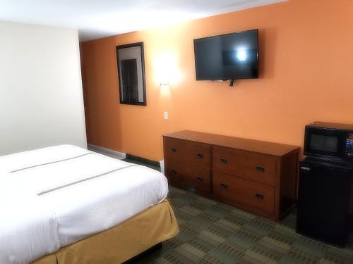 Americas Best Value Inn Marshall