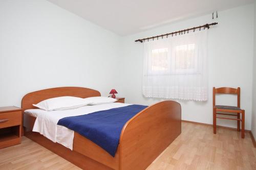 Apartments by the sea Stara Novalja Pag - 6469 - image 6