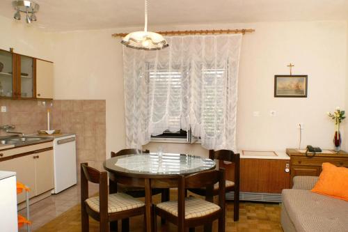 Holiday apartments Vrgada Biograd - 4200 - image 3