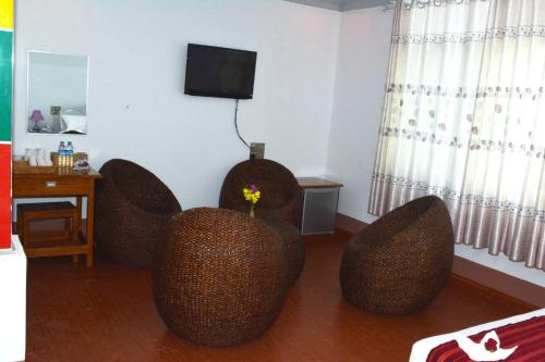 . Myat Nan Taw Hotel