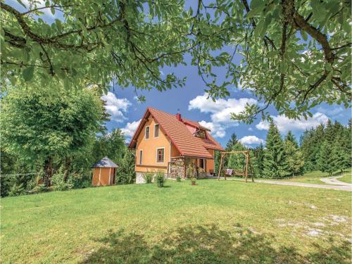  Three-Bedroom Holiday Home in Cabar, Pension in Gorači