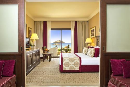 Family, Queen Bed, Pool View