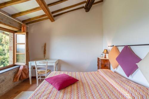 Two-Bedroom House image 9