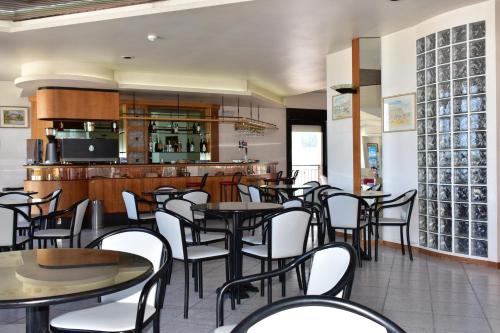 酒吧/高級酒吧, 阿斯托里亞酒店 (Hotel Astoria) in 佩薩羅市中心