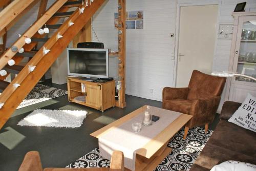 Zeltdachhaus mit W_LAN _ Parkplatz - image 7