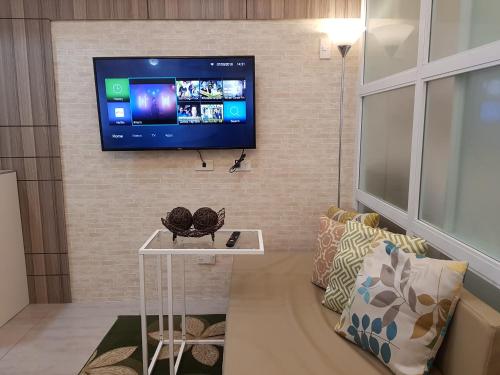 Cozy and Home Vacation Pad