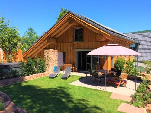 A szálláshely kívülről, Holzhauszeit in Laudenbach