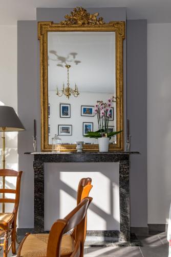 Chambre d'Hôtes Les Clés des Places - image 11