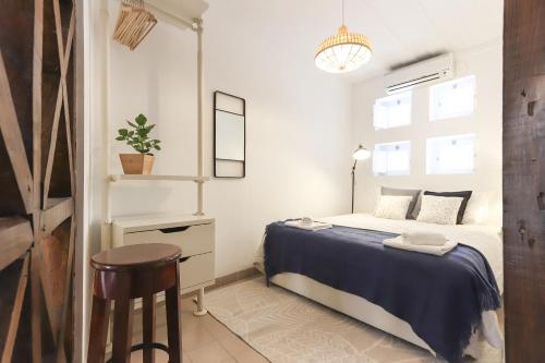 Golden Castle Studio by Homing - image 4