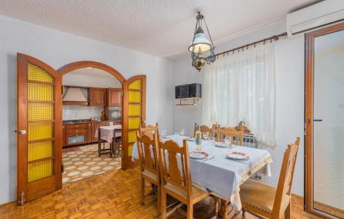 Apartments Marinela Korsa - image 11