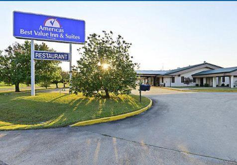 Americas Best Value Inn And Suites Aberdeen Photo 0