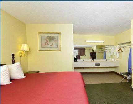 Americas Best Value Inn & Suites Aberdeen