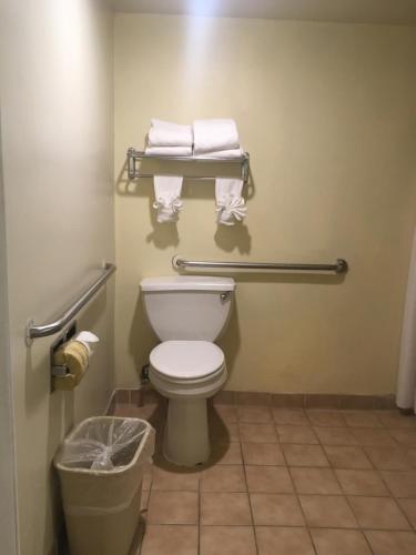 Book From Nz62 Ramada Tempe Near Asu In Phoenix Az - 
