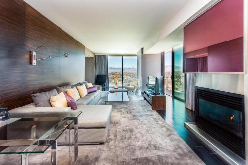 Palms Place One Bedroom Suite 1220 sqft, Las Vegas