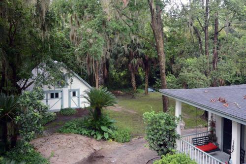 View, 1872 Denham Inn in Monticello (FL)