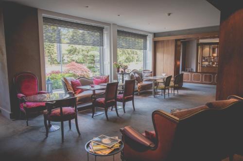 Ételek és italok, Hotel Mon-Repos near Musée des Suisses Dans Le Monde