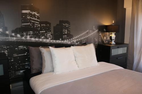  Family Inn, Unterkunft in Charneca