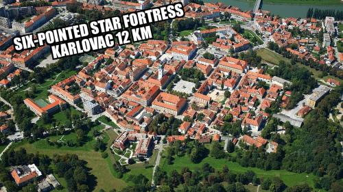 Fasiliti, Kuća za odmor MARA (Kuca za odmor MARA) in Duga Resa