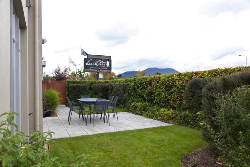 Beechtree Motel - image 4