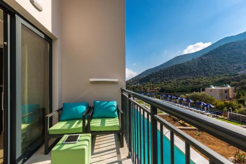 Garden, T Hotel Premium Suites in Geropotamos