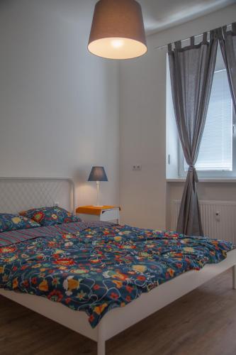 Downtown pedestrian zone apartment, Bratislava (foto 9)