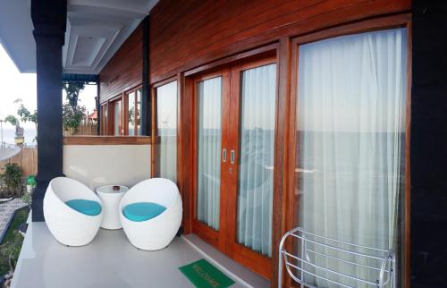 Ogix Cliff Paradise 5