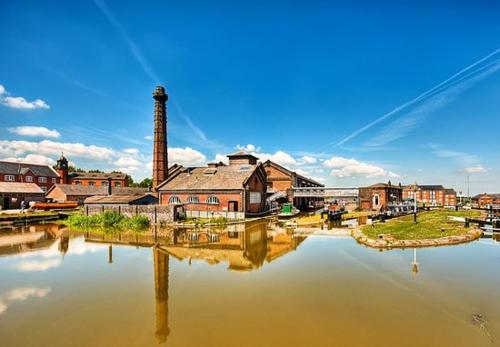 Room@87 in Ellesmere Port