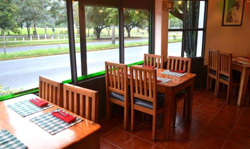 Restaurant, Hotel Columbus in Mata Redonda