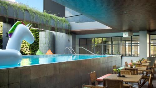 편의 시설/서비스, 아트오텔 욕야카르타 (ARTOTEL Yogyakarta) in 족자카르타 / 욕야카르타