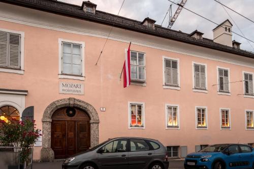 SISHAUS - Private Room Rental – Salzburg, IA