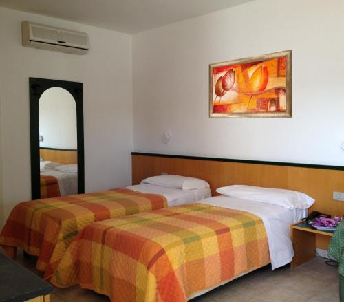 1 queen bed