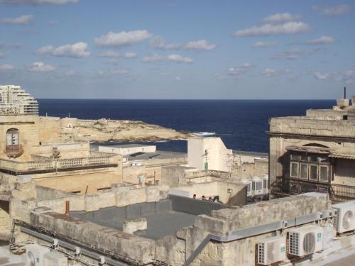 apartment 3 room 2018 fifa world cup stavropolskaya ulitsa samara samarskaya russia ru 443035 metaxa