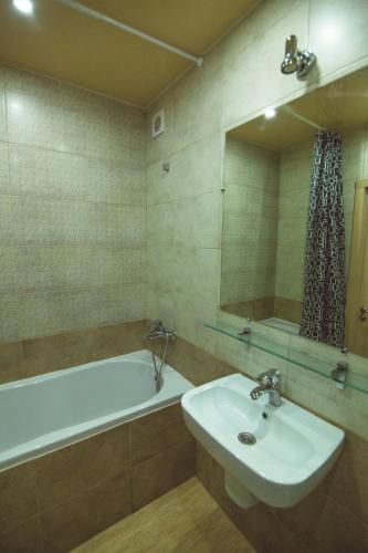 Vip apartmen Harkovskaya - image 3