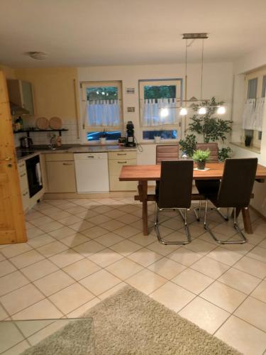 Konyha, FeWo Am Ohrensbächle (FeWo Am Ohrensbachle) in Glottertal